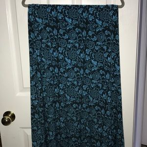 3/$25 LuLaRoe Slinky Floral Maxi Skirt XS
